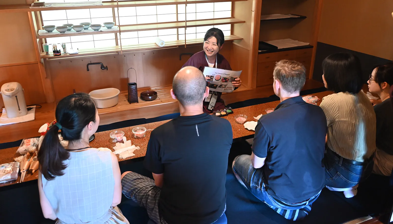 Local Guide Dispatch Service ローカルガイド派遣サービスイメージ